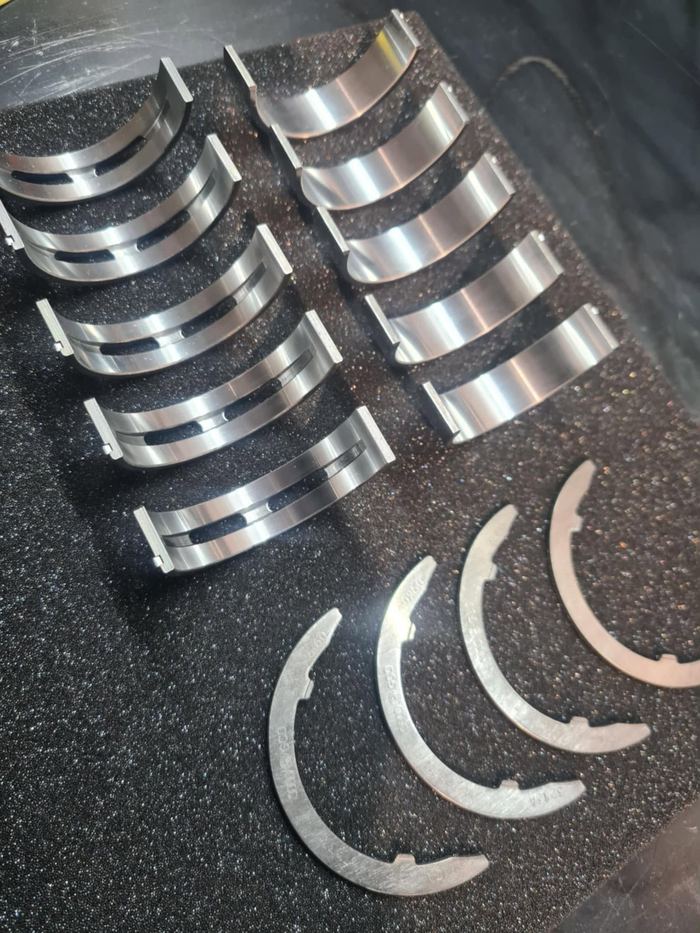 Main bearing shells